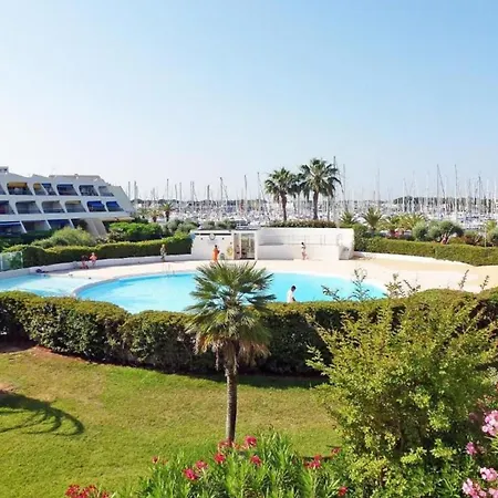 Appartement Jardins Du Port D3073 Clim Terrasse Parking Wi-fi Piscine *